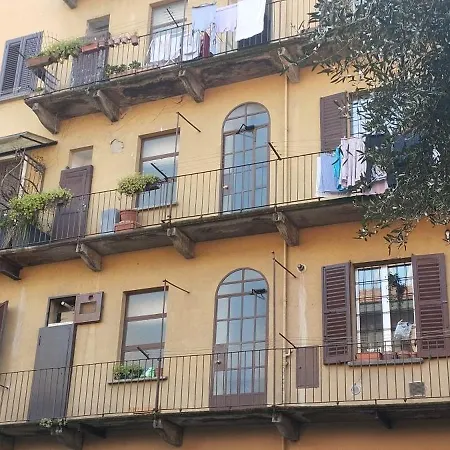 Mirella's sweet home -navigli milan-2